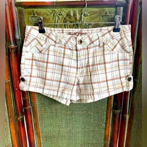 MUDD JEANS JUNIOR‎ MULTI COLOR PLAID LOW RISE 5 POCKET SHORTS SZ 3